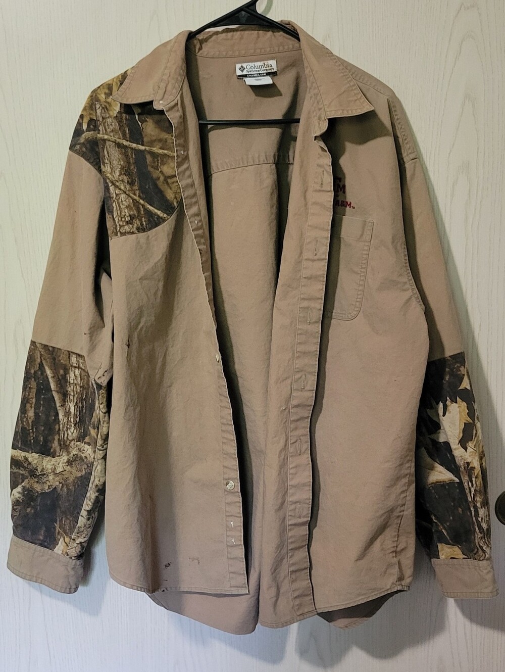 Columbia Button Up